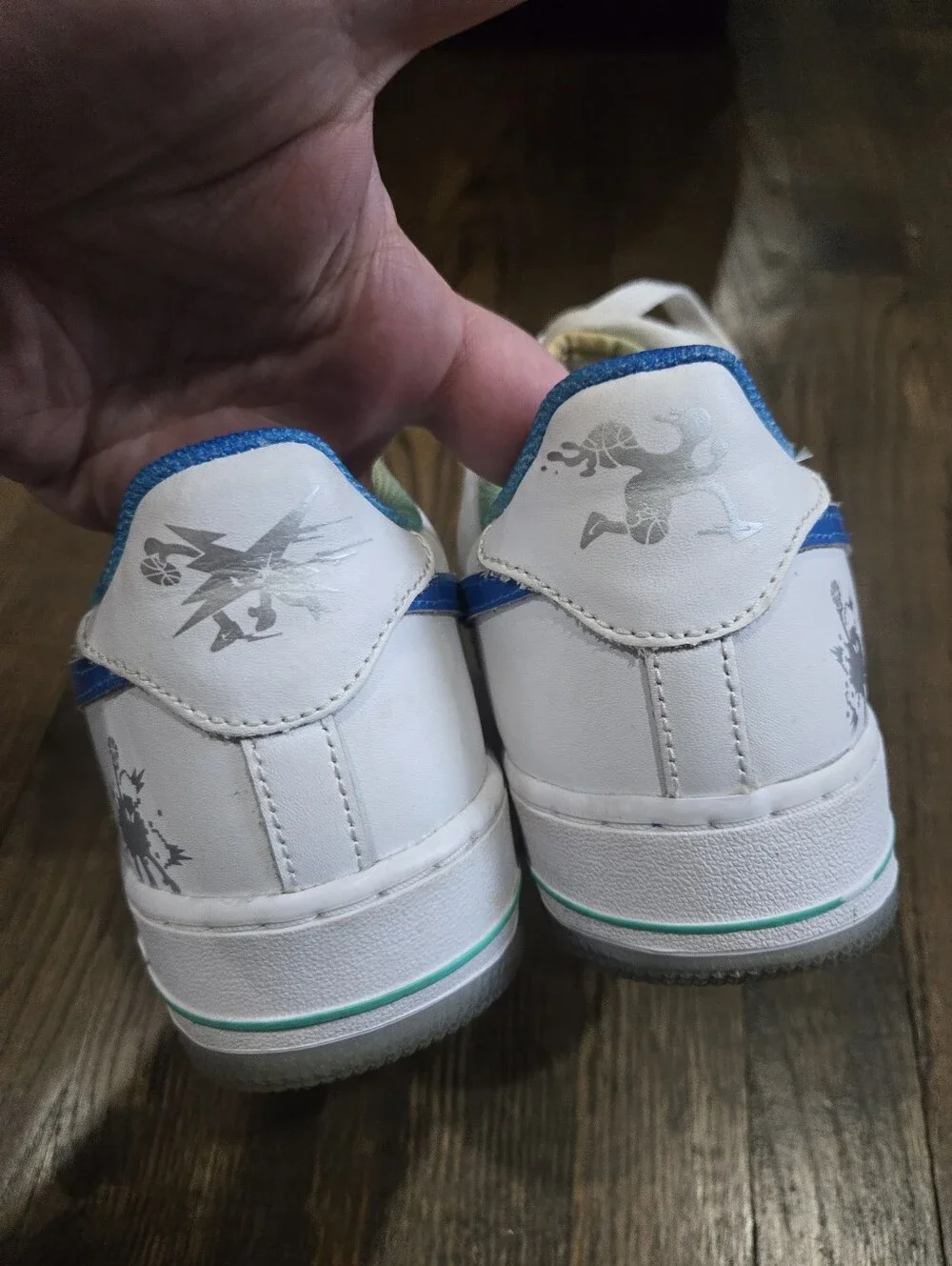 Nike Air Force 1 LV8 GS Unlock Your Space White Multi Sneakers Youth 6.5